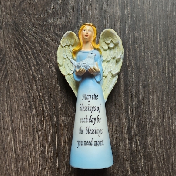 Angel Figurine with Dove and Blessing - Picture 2 of 6